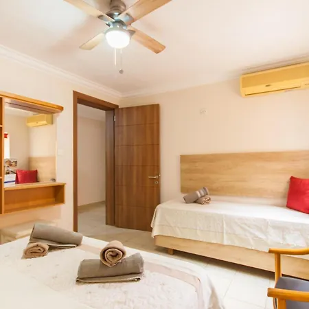 Apartament & Pool In Bay