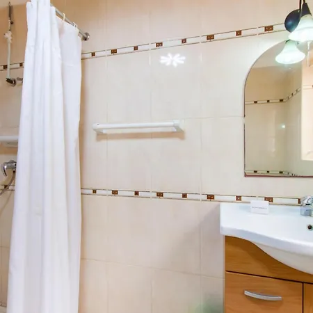 Apartment & Pool In Bay Mellieha
