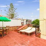 아파트 & Pool In Bay 멜리에하