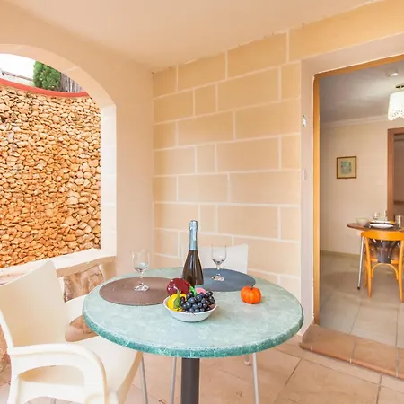 & Pool In Bay Appartement