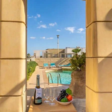 & Pool In Bay *