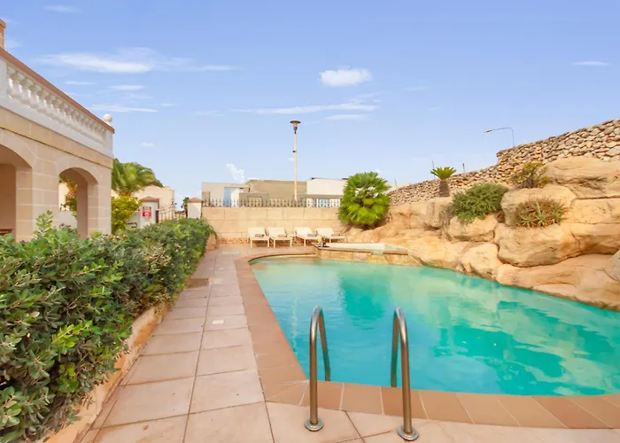 & Pool In Bay * メーリッハ