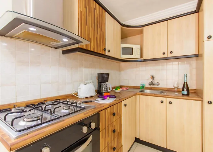 & Pool In Bay アパート