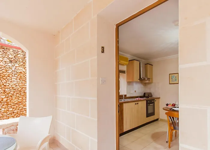 & Pool In Bay メーリッハ