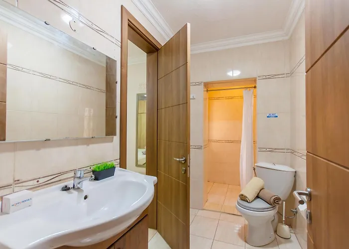 アパート & Pool In Bay メーリッハ