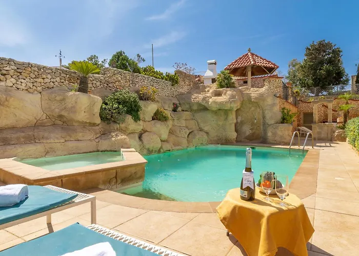 & Pool In Bay アパート *